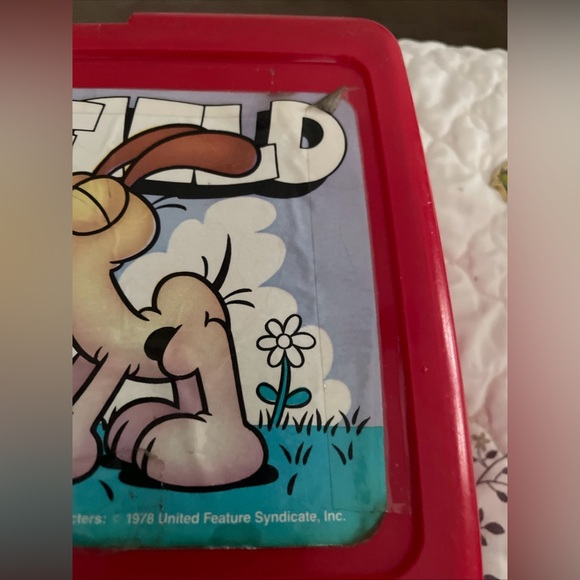 Vintage 1978 Thermos Garfield Red Lunchbox - Picture 2 of 8